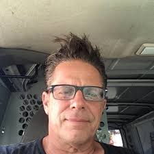 Curtis Larson, Electrician