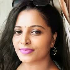 Lisa Mohammed (@kimkhan39)