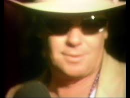 Marie Louise arsenault rencontre le chanteur Michael Hutchence Tim Farris  du groupe INXS