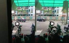It is located about 8 km from kota bharu. Video Sungguh Biadap Perbuatan Timbalan Pengarah Ini Sepatutnya Bagitahu Cara Baik Baik Rakaman Terajang Motor Jadi Viral Di Laman Sosial Suara Viral Malaysia