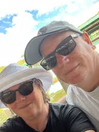 Travel insurance saves couple after Hawaii accident