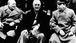 Obrady wielkiej trójki na krymie w lutym 1945 roku powszechnie uważa się za konferencję, na której mocarstwa sprzymierzone podjęły najważniejsze decyzje podczas drugiej. Jalta 1945 Dzieje Pl Historia Polski