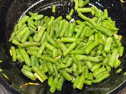 Rating 5.0 from 2 reviews. Fasole Verde Cu Parmezan È™i AromÄƒ De Usturoi Dia S Kitchen