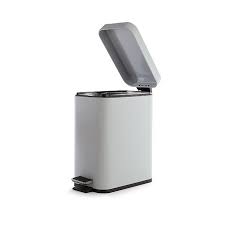 The storage bin has a phenomenal color scheme that goes great in nearly any environment with the grey exterior complemented by grey pumice trim and a label holder. Matt Grey Rectangle Bin 5 Litre Home George
