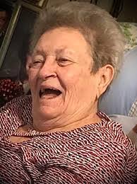 Nellie Renner's Instagram, Twitter & Facebook