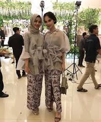 Places surakarta modeling agency kebaya brokat modern. 28 Baju Bodo Ideas Kebaya Baju Bodo Batik Kebaya