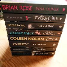 Never Lend Books For No One Ever Returns Them The Only Books I Have In My Library Are Books That Other Folks Have Lent Me Anatole My Books Books Lent