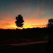 Coucher De Soleil Sur La Picardie Picardie Aisne France Sunset Nature Beautiful Sunset Why I Run Celestial