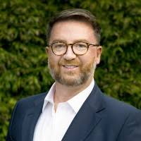 Milos Perovic Email & Phone Number