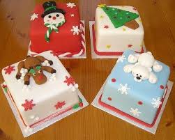 Learn how to make fondant cakes and other decorations with fondant at wilton. Christmas Cakes Fondant Square Mini Christmas Cakes Christmas Cake Designs Christmas Cake Decorations