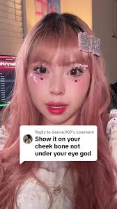 Sienna Terrier Makeup