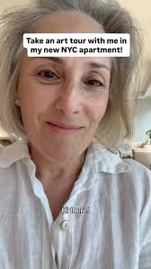 Moving to NYC has been such a whirlwind, getting pieces of art to decorate  my space has really made this place feel more like home. Here is a  walkthrough of my art, hope you enjoy 😊