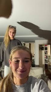 Lillie Ogle's Instagram, Twitter & Facebook