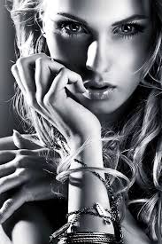 Black And White Model Background Best Hd Wallpapers Backgrounds For Iphone Ipad Ipod Https Itunes Apple Com Us App Hd Wallpapers Backgrounds Id401 Female Portraits Cosmic Girls Portrait