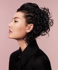 Pageboy hairstyles pay homage to the haircuts. Wet Hair Trend Slick Fauxhawk Step By Step Tutorial