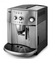 Delonghi is a very reliable. De Longhi Magnifica Esam4200 Coffee Machine Uk Review The Perfect Grind