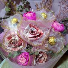 Money bouquet and flower arrangement. Money Flower Bouquet Bel Lyn Taiwan Online Shop Reborn Facebook