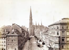 Berlin 1885 Blick Uber Die Grunstrasse Auf Die Petrikirche Am Petriplatz F Albert Schwartz Historische Fotos Mittelalterliche Stadt Leben In Berlin