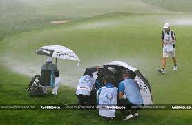 It's bad enough when you hit the ball into the rough and the water comes over the top, but you don't want your feet to get wet during general play, so it's worth investing in a good pair of. Playing Golf In The Rain Thegolfhouse