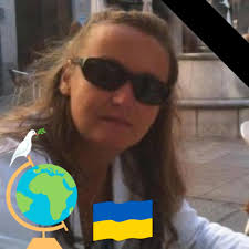 Does anyone know if you can visit/walk around the castle grounds for free?  I don't think we'll have enough time for a whole tour