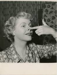 Madeleine Robinson by Photographie originale