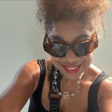 What would make this abstract art better?