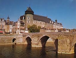 For discussion of laval the largest suburb of montreal, the third largest municipality in the province of situé au nord de montréal, la ville de laval est la 3e ville en importance du québec avec plus de. Laval History Geography Points Of Interest Britannica