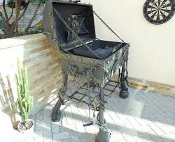Fabriquer Un Barbecue Ancien Fer Orne Motifs Arabesques Fabriquer Barbecue Design Barbecue Barbecue