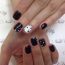 Black And White Nail Art For Short Nails 16 Ideas Nails Short Fall Acrylic Dots Nails Polka Dot Nails Nail Art Designs