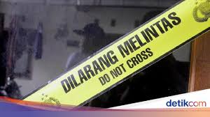 Menggugurkan kandungan atau aborsi sering diidentikkan dengan mengakhiri kehamilan yang tidak diinginkan dan termasuk perbuatan ditentang banyak orang. Mahasiswi Pembuang Bayi Di Tangerang Minum 10 Butir Obat Peluntur Janin