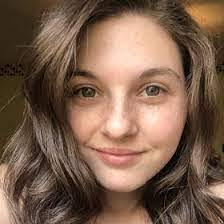 Lynn Hackman's Instagram, Twitter & Facebook