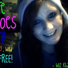 Ashley Foth's Instagram, Twitter & Facebook