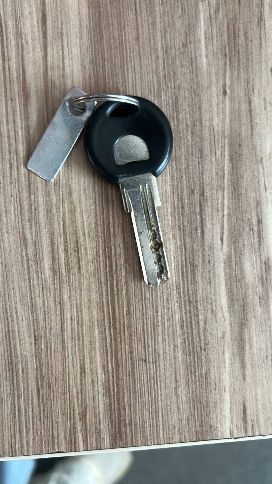 Electronic Lock key product image
