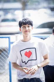 Titlekrt Eart Selebritas