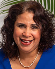 Danielle Richmond's Instagram, Twitter & Facebook