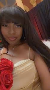 Amber Broughton's Instagram, Twitter & Facebook