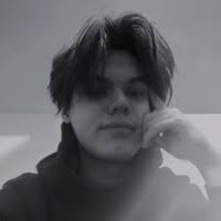 2600+ profilů „Kostenko“