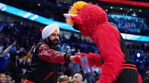 He was also featured in the original documentary series on hulu. How The Coronavirus Crisis Has Impacted Nba Mascots Sports Illustrated