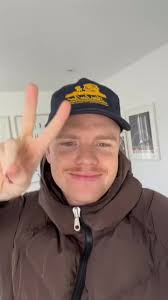 Lloyd Wakefield Hinge