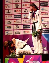She started her journey in taekwondo when she was 11 years old, she went to a local club with her best friend and immediately fell in love with the sport, she started competing at 15 and snatched a bronze medal at junior european championships. World Taekwondo Championships Bianca Walkden Win Leaves Zheng Shuyin In Tears Bbc Sport