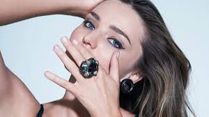 Glow Girl: Rose-Marie Swift of RMS Beauty