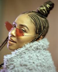 For those who are curious, she is a south african here are 10 things that you may or may not have known about sho madjozi Sho Madjozi Is Manifesting Her Pan African Dreams The Fader