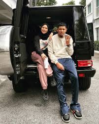 3:48 utusan online 73 797 просмотров. Tanda Sayang Keluarga Bukan Bagi Duit Hadiah Setiap Bulan Nabil Dalami Ilmu Agama Warganet Titip Doa Moga Istiqamah Keluarga