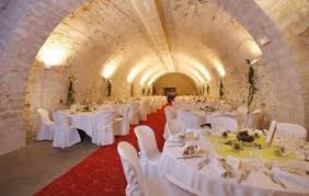 hotel restaurant bourgoin chateau chapeau cornu site officiel restaurant gastronomique isere chateau hotel mariage france chateau