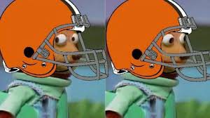 Nfl Memes On Twitter Everyone Making Fun Of The Washington Football Team For Having A Terrible Name And No Logo Or Mascot The Cleveland Browns Https T Co Hvl7vhfpne