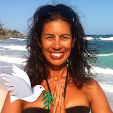 If you see the turtle, you are right brain. If you see the camel, you are  left brain.