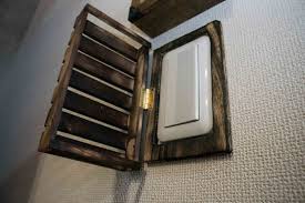 脱生活感 100均アイテムでスイッチカバーをdiy limia リミア スイッチカバー 生活 100均