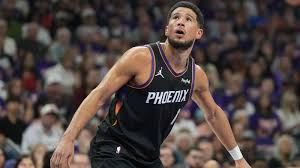 Suns’ Devin Booker returns to Game 3 vs. Thunder after injury scare