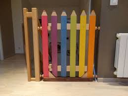 Barriere Escalier Crayon Par L Atelier1053 Barriere Escalier Porte Bebe Diy Barriere Escalier Bebe