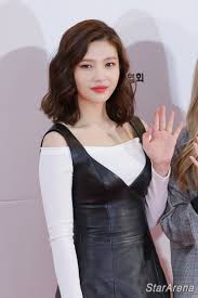 Russian roulette (3rd mini album) von red velvet · cd (compact disc). 2016 Dream Concert Red Carpet Red Velvet Stararena ì¤íìë ë